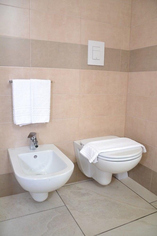 Dimora Delle Rondini 3*